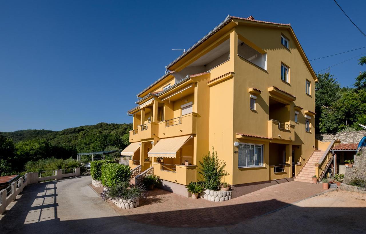 Apartments Silvana In Kampor Esterno foto